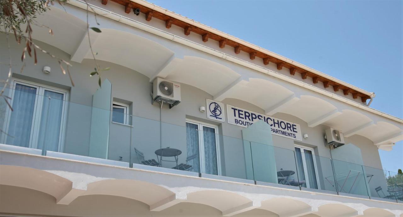 Terpsichore Boutique Bright New Sofita Studios And Appartment Dasziá Kültér fotó